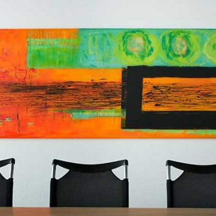 003-Raiffeisen Bank Ennetbürgen - Sitzungszimmer - Hinterglasmalerei auf Plexiglas - 130x280x5cm.jpg